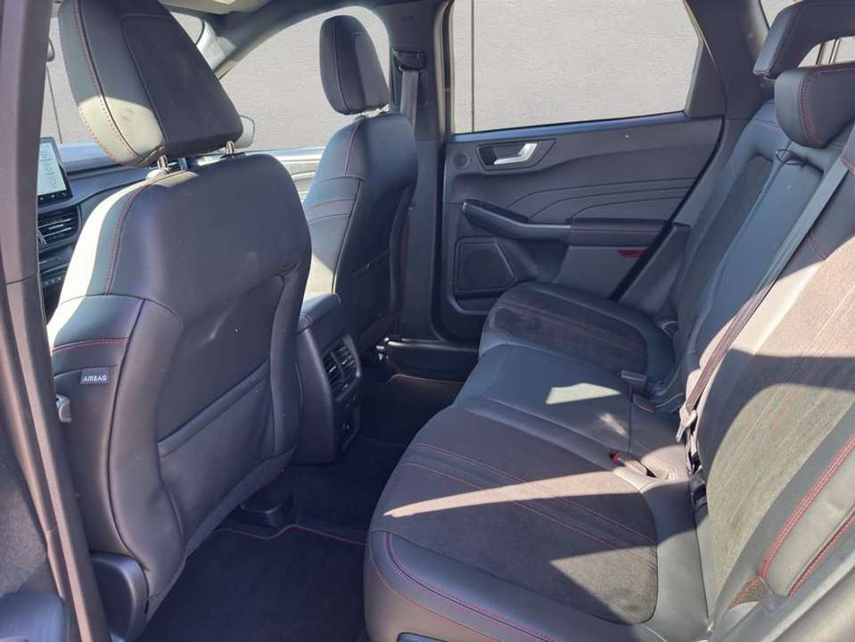 Ford Kuga - Imagem 15