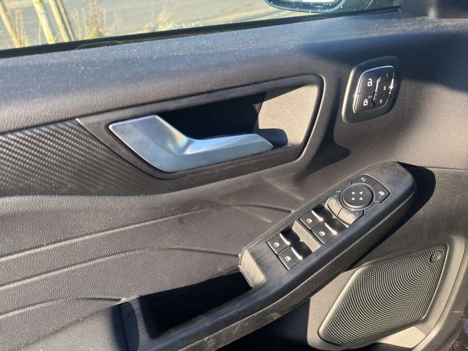 Ford Kuga - Imagem 13