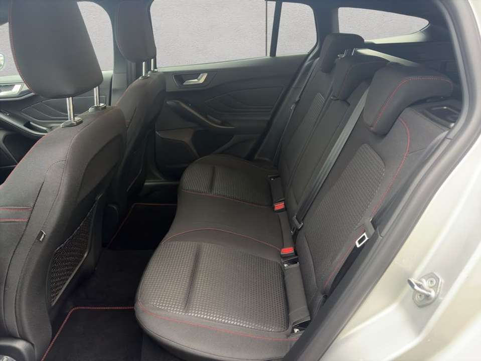 Ford Focus - Imagem 15
