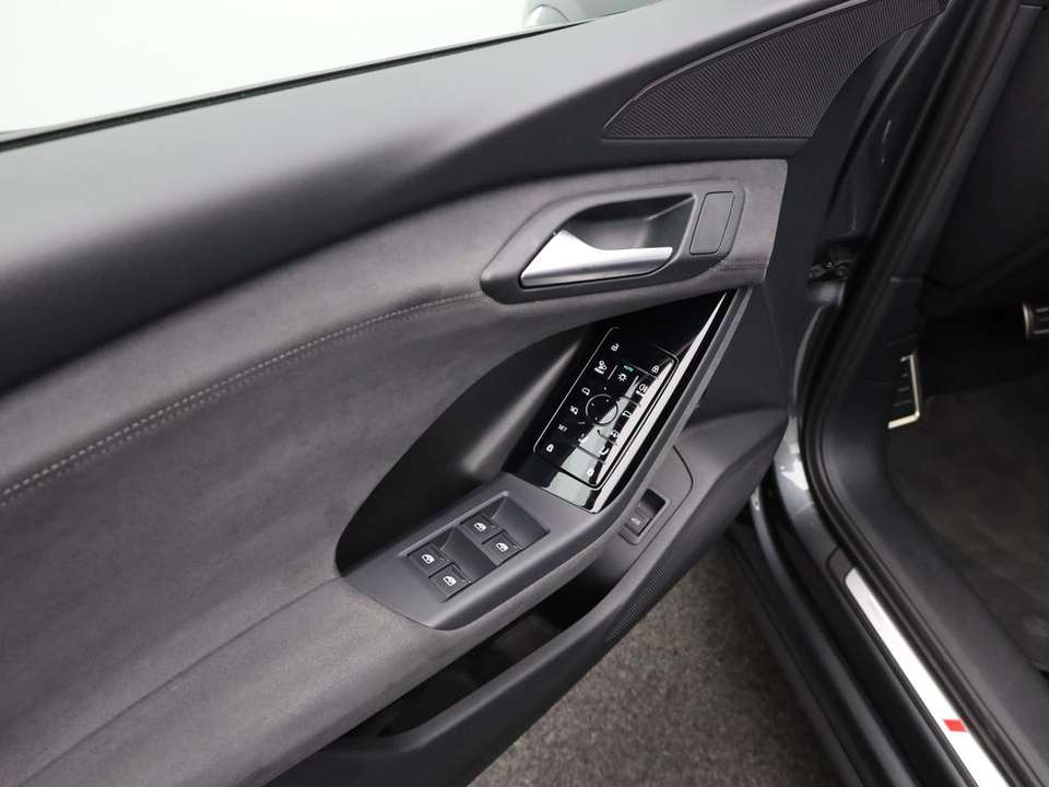 Audi Q6 e-tron - Imagem 10