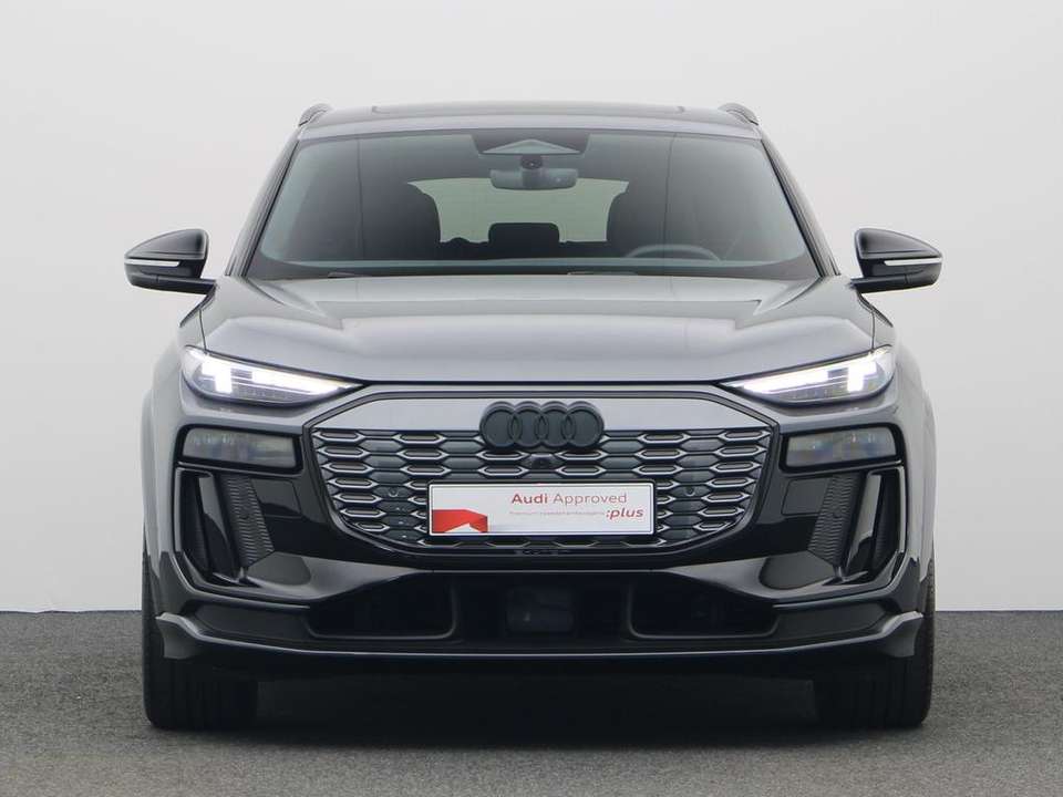Audi Q6 e-tron - Imagem 11