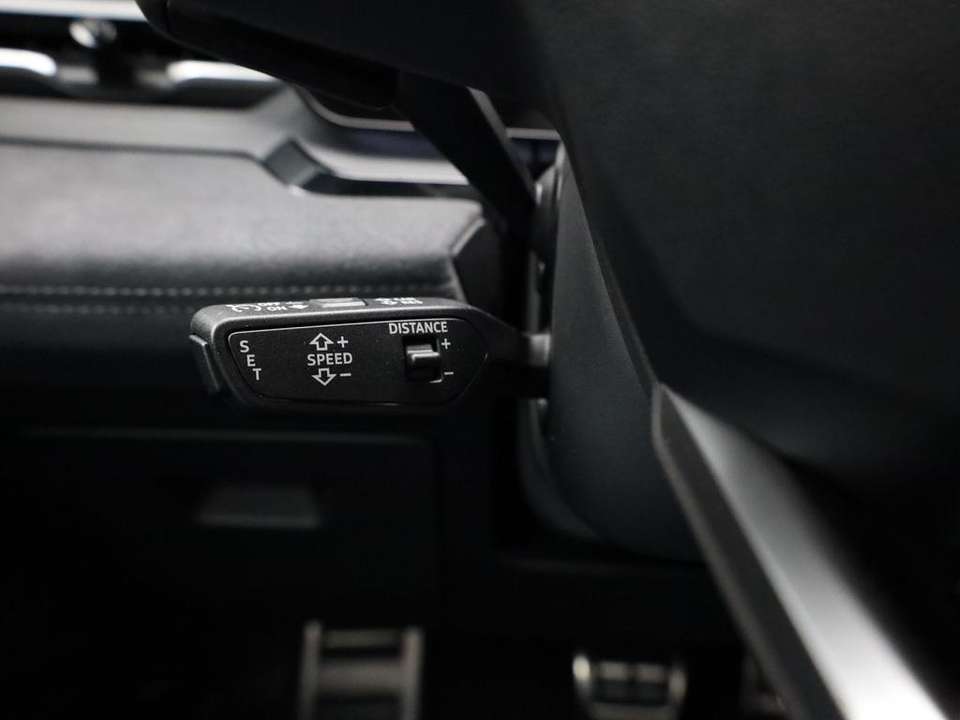 Audi Q6 e-tron - Imagem 15
