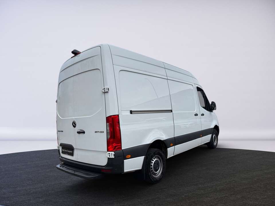 Mercedes-Benz Sprinter - Imagem 7