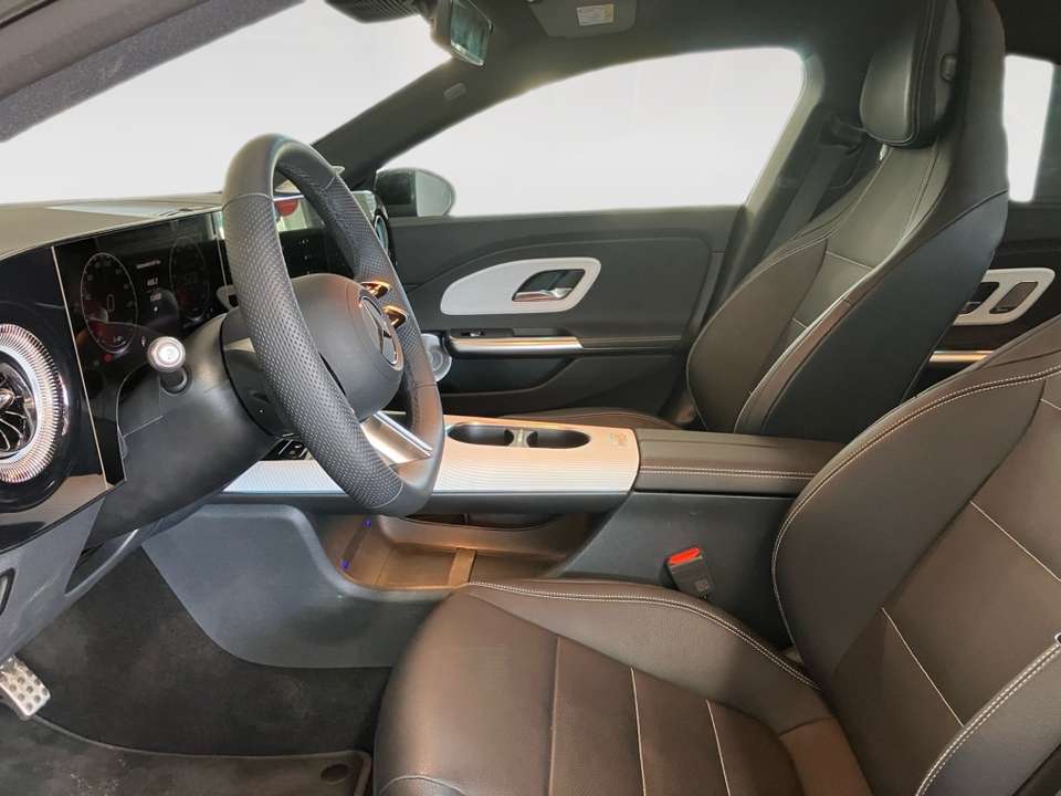 Mercedes-Benz CLA 250 - Imagem 11