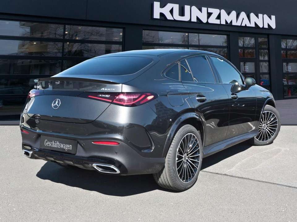 Mercedes-Benz GLC 300 - Imagem 3
