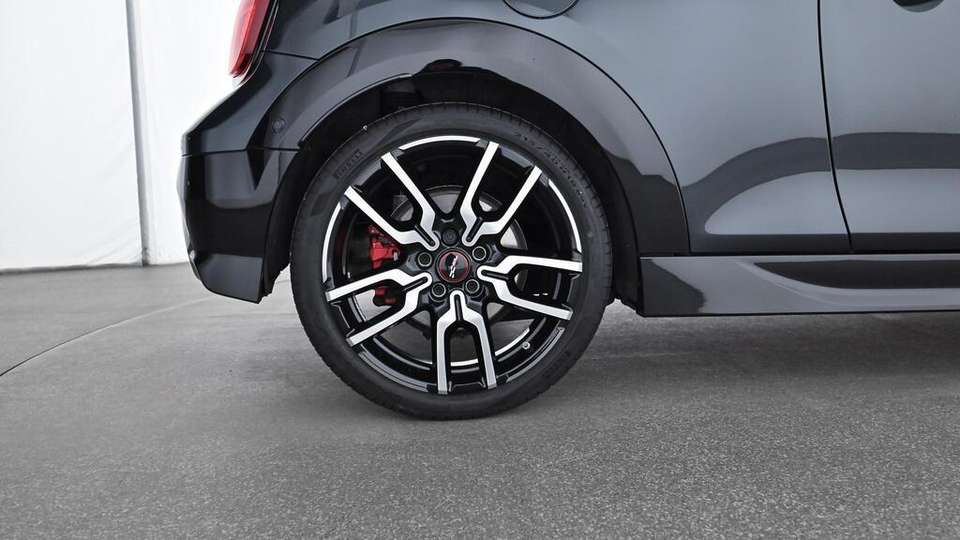 MINI John Cooper Works Cabrio - Imagem 13