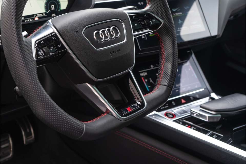 Audi SQ8 e-tron - Imagem 16