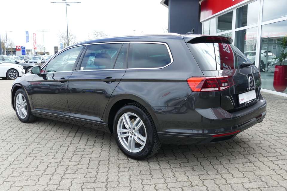 Volkswagen Passat Variant - Imagem 2