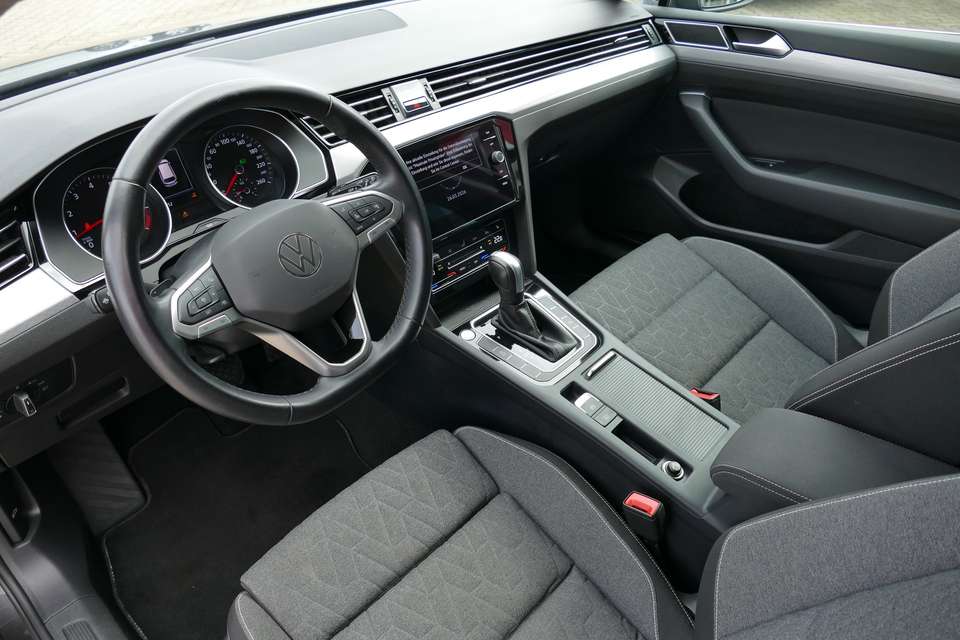 Volkswagen Passat Variant - Imagem 7