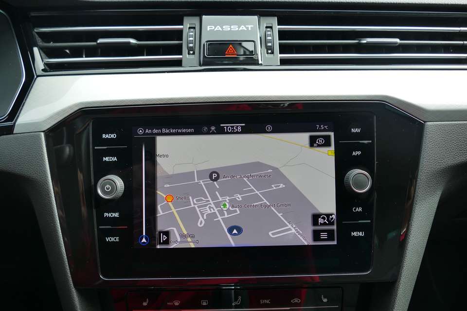 Volkswagen Passat Variant - Imagem 15