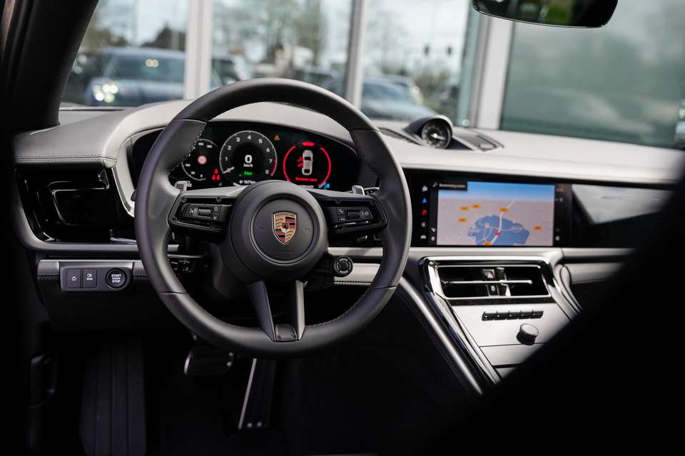 Porsche Panamera - Imagem 10
