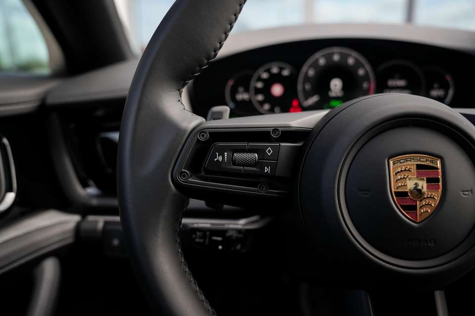 Porsche Panamera - Imagem 11