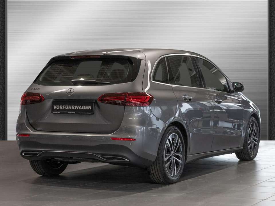Mercedes-Benz B 200 - Imagem 5