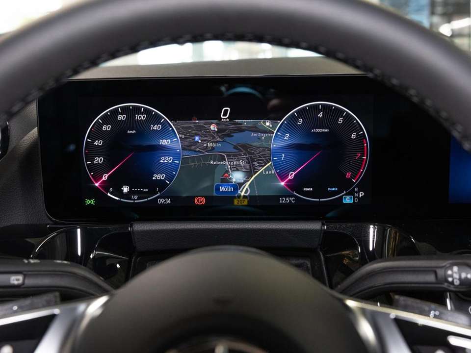 Mercedes-Benz B 200 - Imagem 13