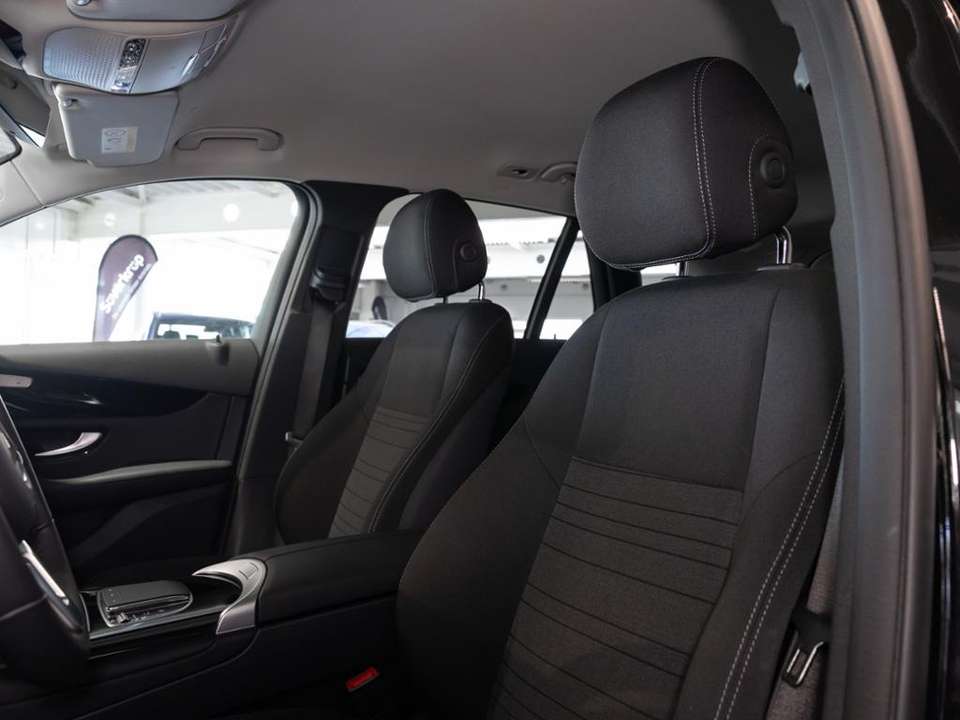 Mercedes-Benz GLC 300 - Imagem 7
