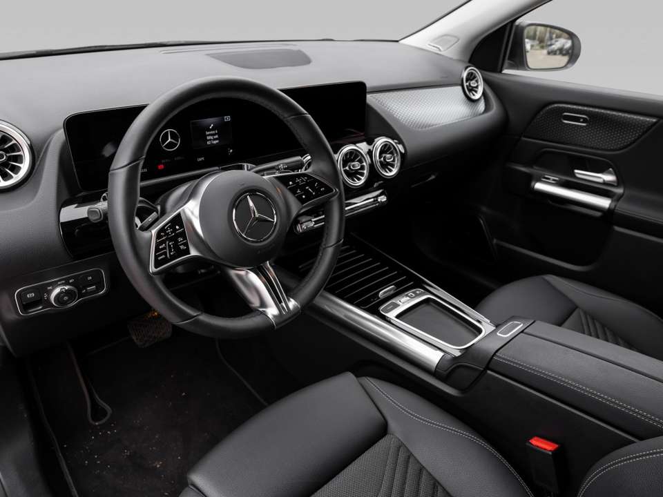 Mercedes-Benz GLA 250 - Imagem 8