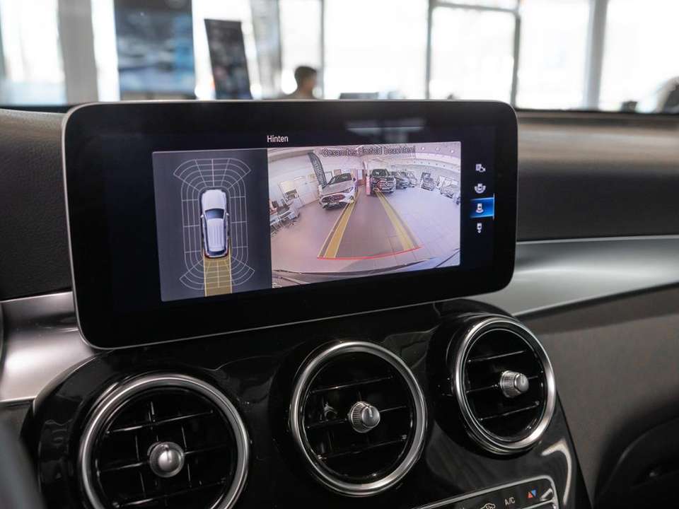 Mercedes-Benz GLC 300 - Imagem 15