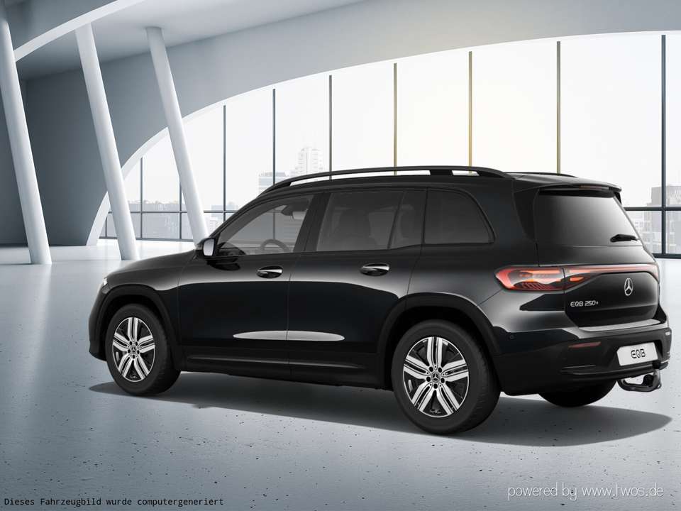Mercedes-Benz EQB 250 - Imagem 12