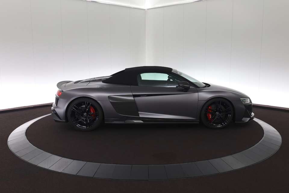 Audi R8 - Imagem 11
