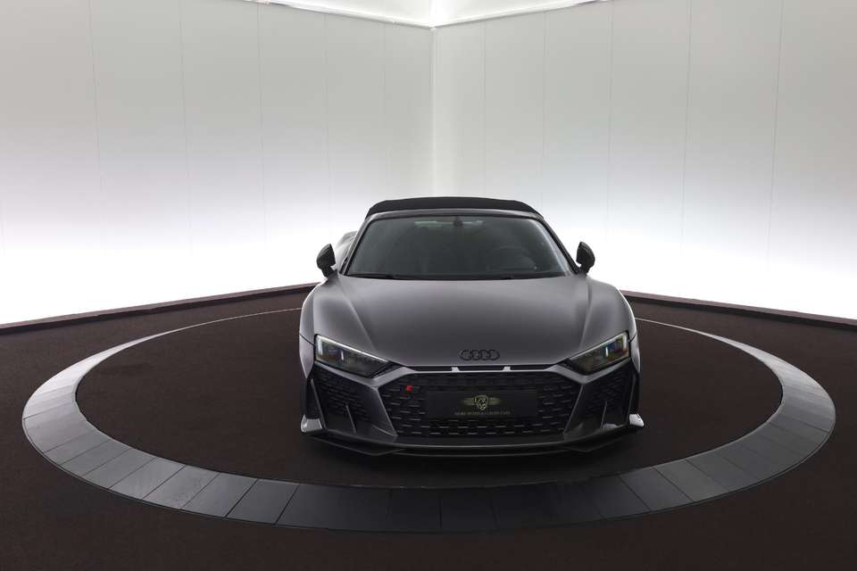 Audi R8 - Imagem 15