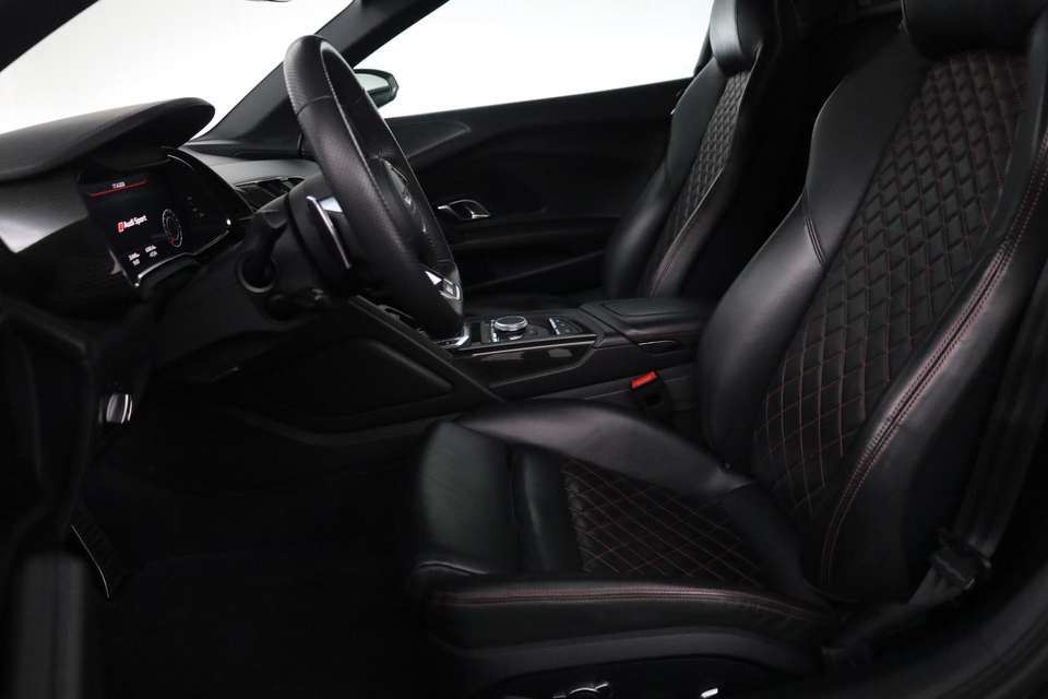 Audi R8 - Imagem 19