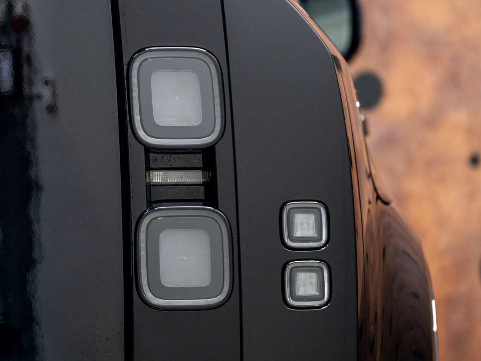 Land Rover Defender - Imagem 14