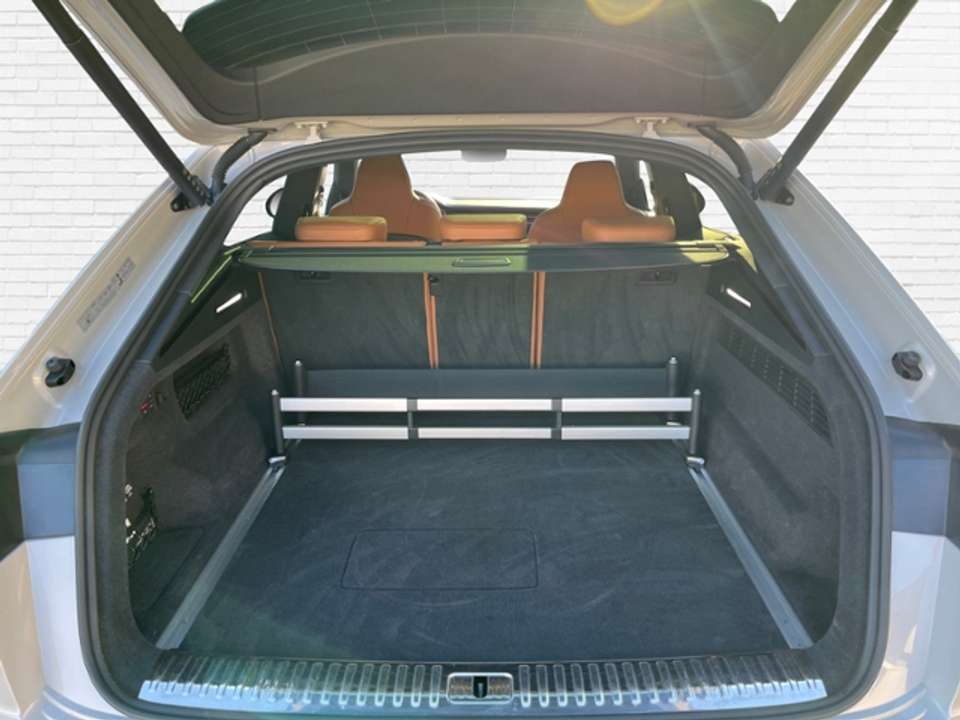 Audi Q8 - Imagem 7