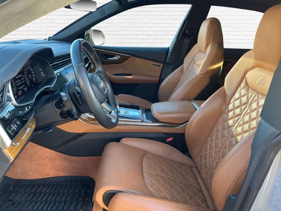 Audi Q8 - Imagem 9