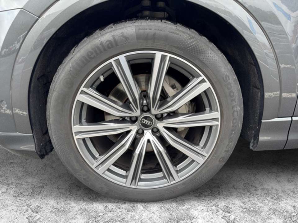 Audi Q8 - Imagem 13