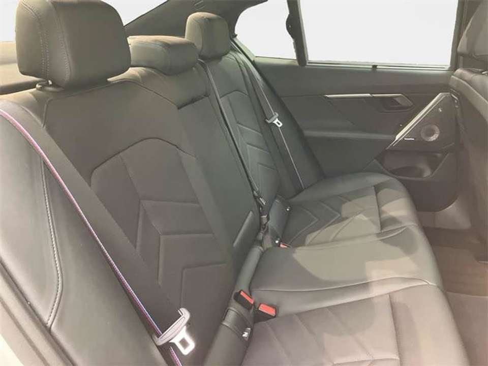 BMW i5 - Imagem 5