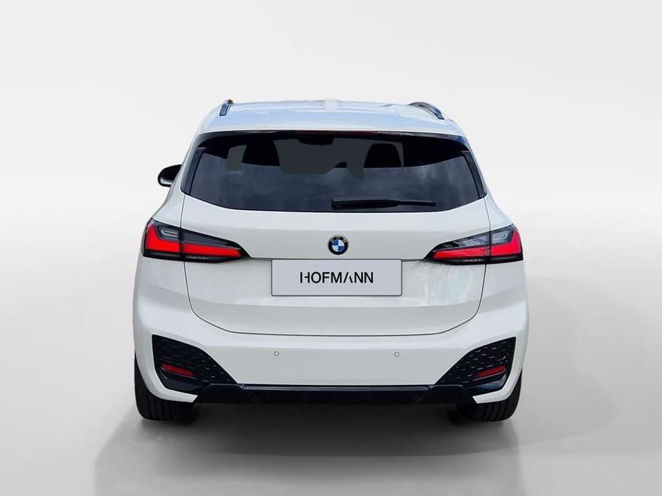 BMW 218 - Imagem 8