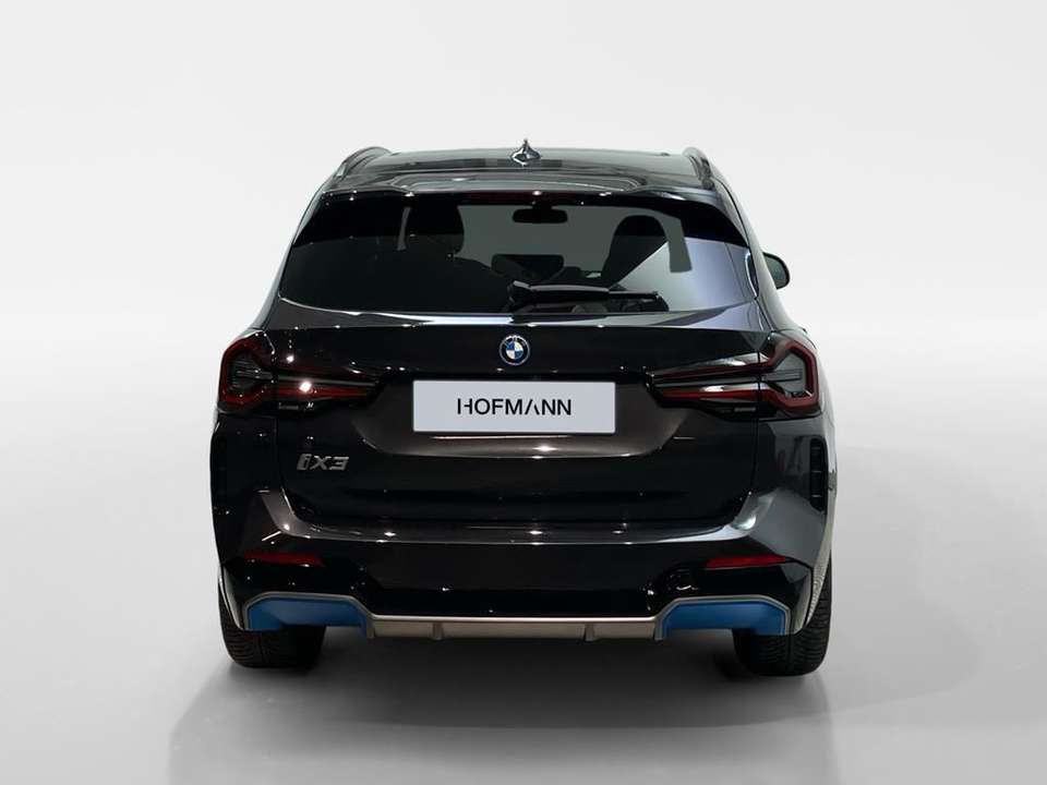BMW iX3 - Imagem 8