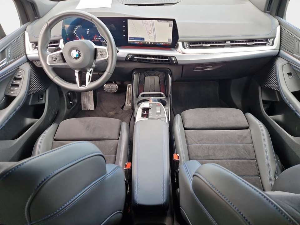 BMW 218 - Imagem 12