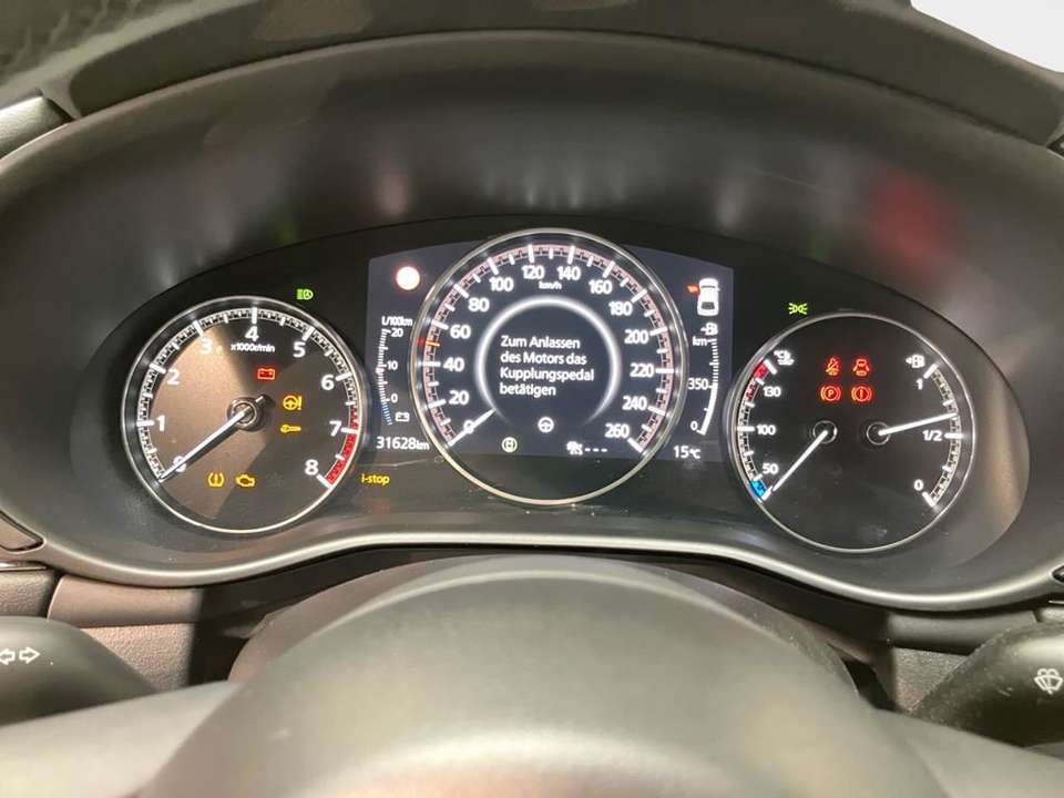 Mazda 3 - Imagem 10