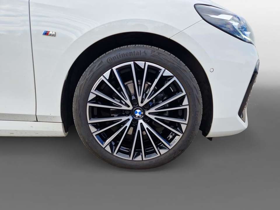 BMW 218 - Imagem 15