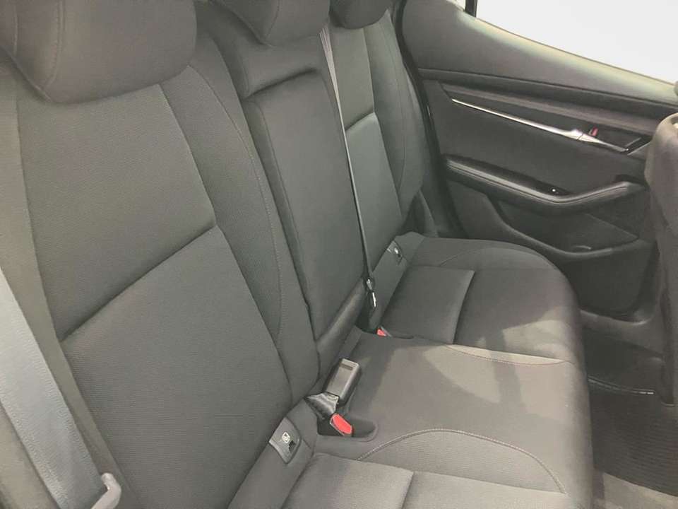 Mazda 3 - Imagem 12