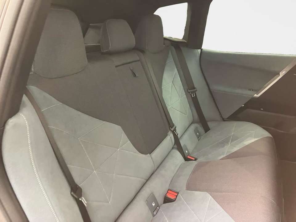 BMW iX - Imagem 15