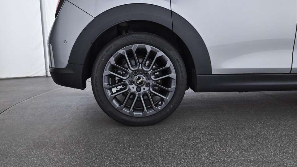 MINI Cooper C - Imagem 13