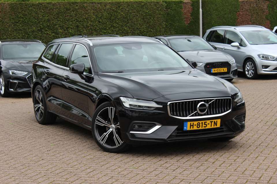 Volvo V60 - Imagem 1