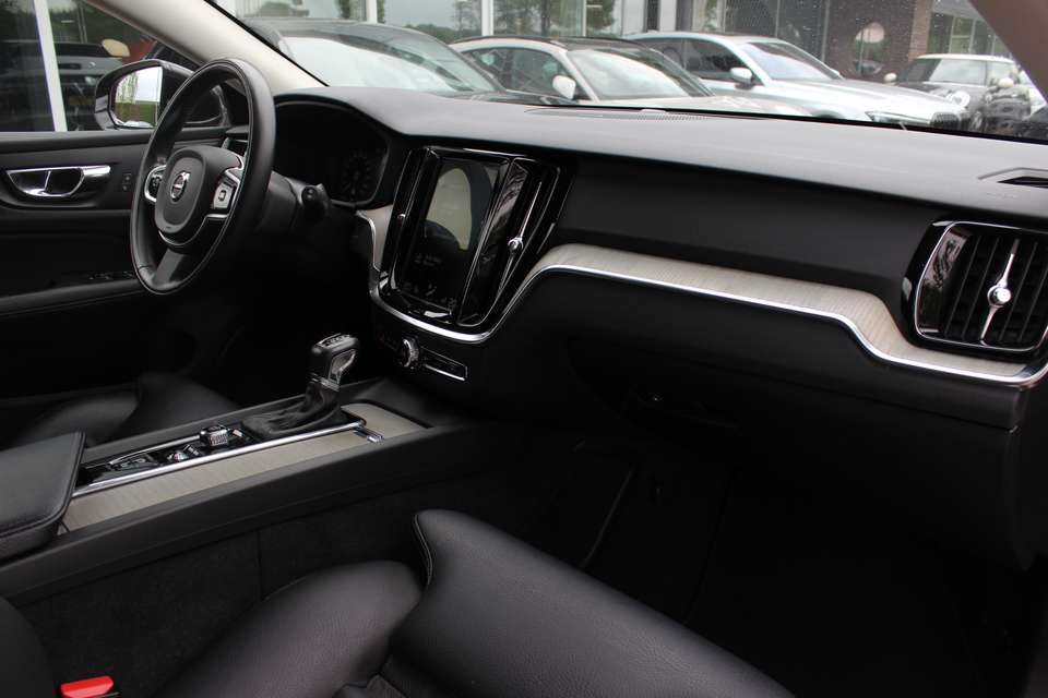 Volvo V60 - Imagem 13