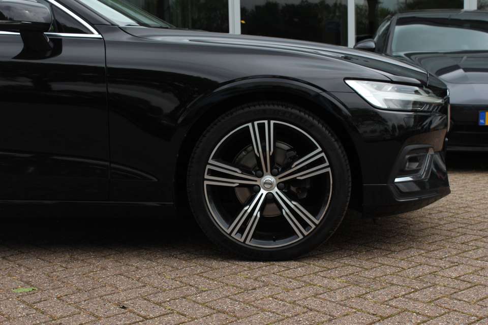 Volvo V60 - Imagem 14