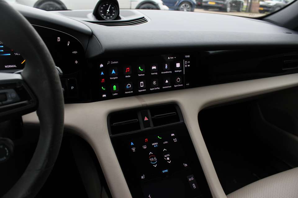 Porsche Taycan - Imagem 20