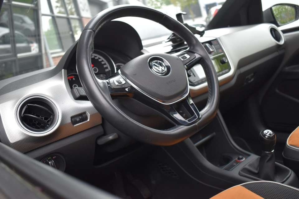 Volkswagen up! - Imagem 12