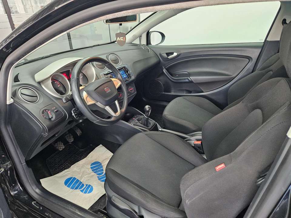 SEAT Ibiza - Imagem 11