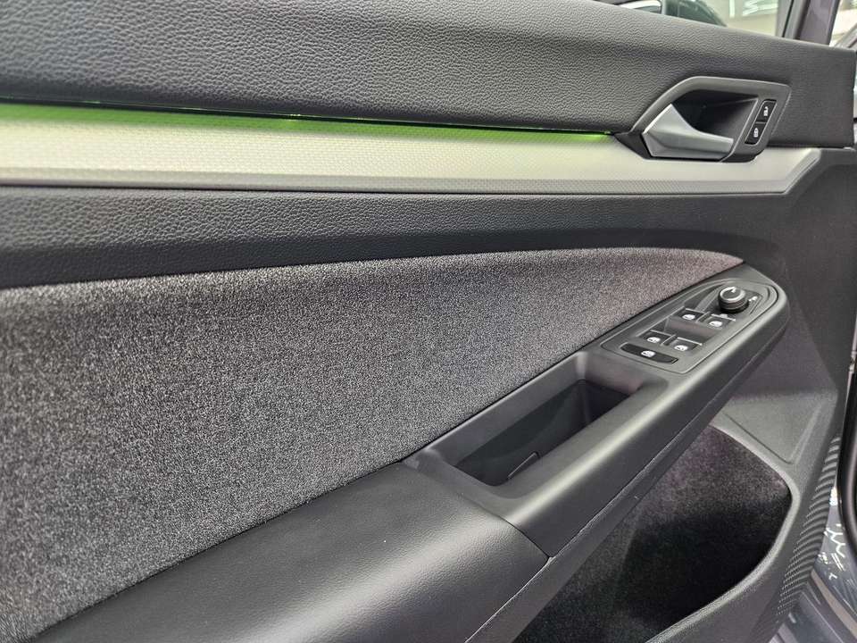 Volkswagen Golf - Imagem 13