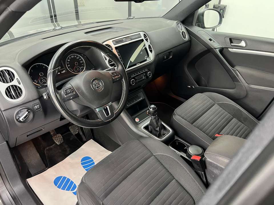 Volkswagen Tiguan - Imagem 14