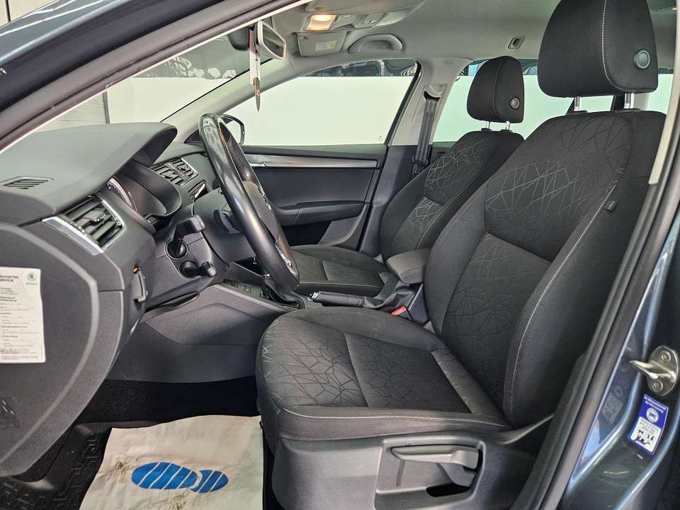 Skoda Octavia - Imagem 13