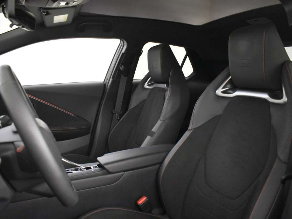 Toyota C-HR - Imagem 11
