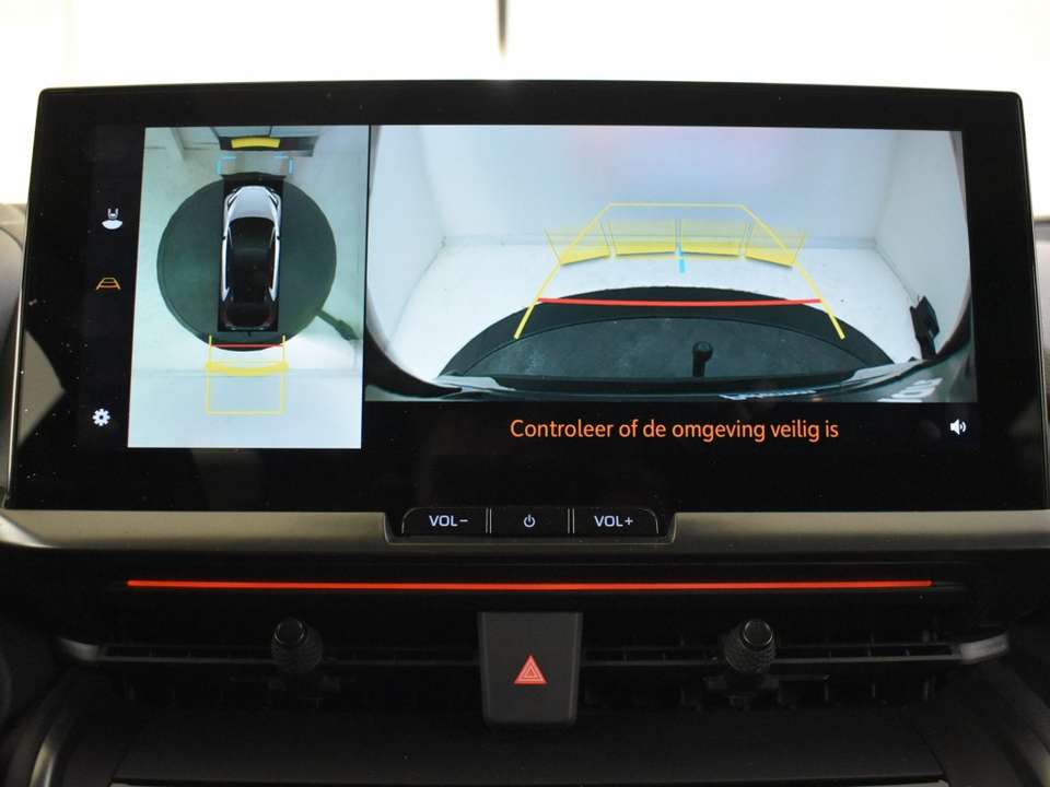 Toyota C-HR - Imagem 15
