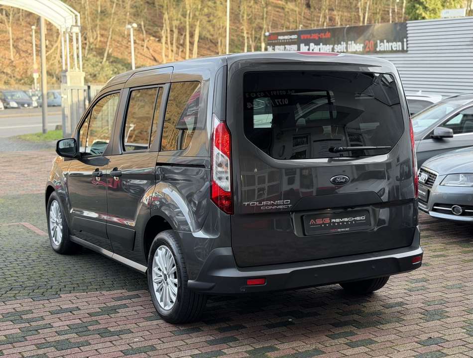 Ford Tourneo Connect - Imagem 7